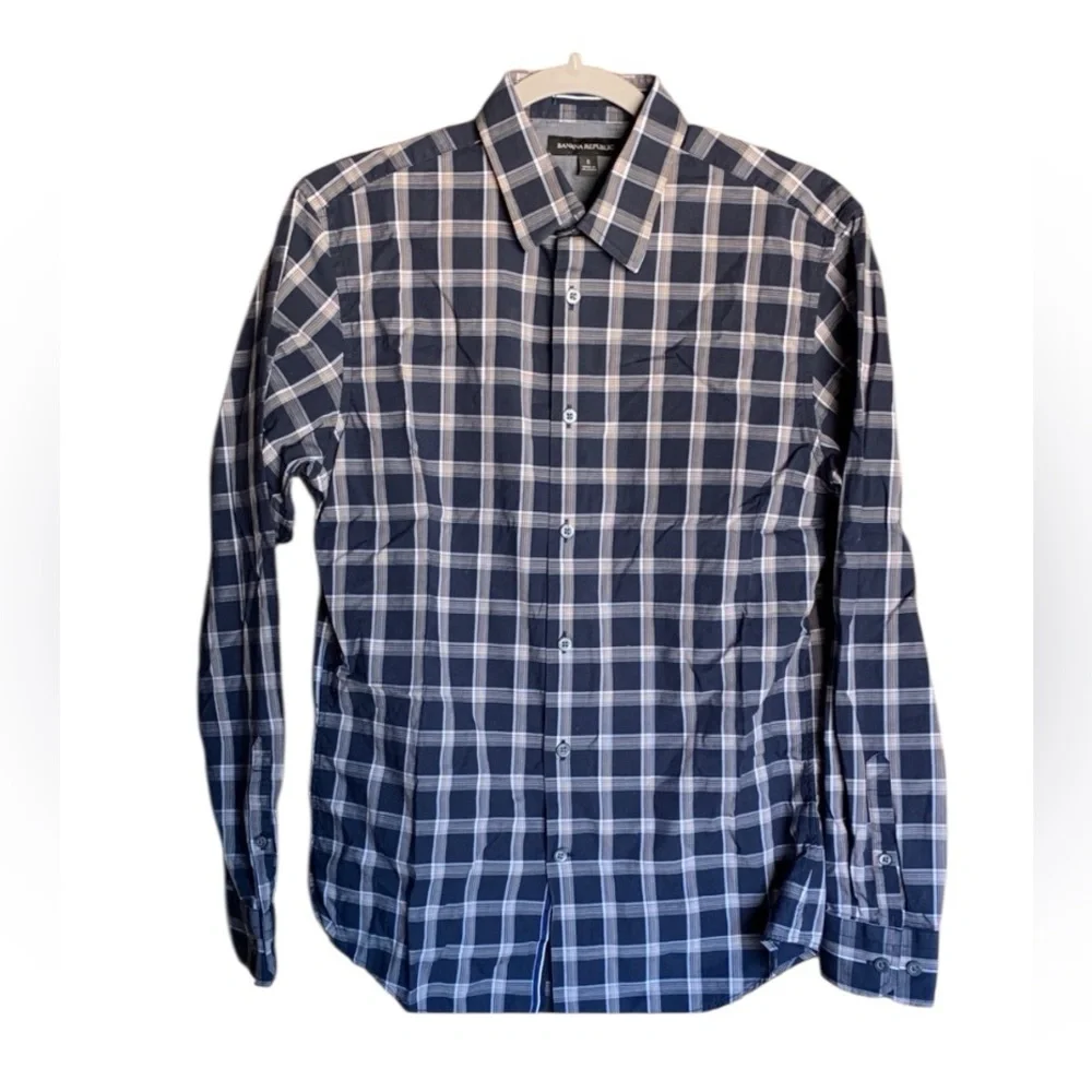 Banana Republic mens button up shirt size small navy preppy business casual